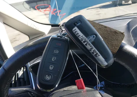 2013 Ford C-Max Energi Sel z USA, uszkodzony, nr VIN 1FADP5CU6DL521467